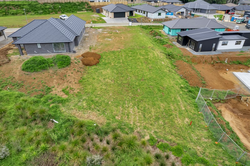 1 Lindis Lane, Kamo, Whangarei - Carousel 2