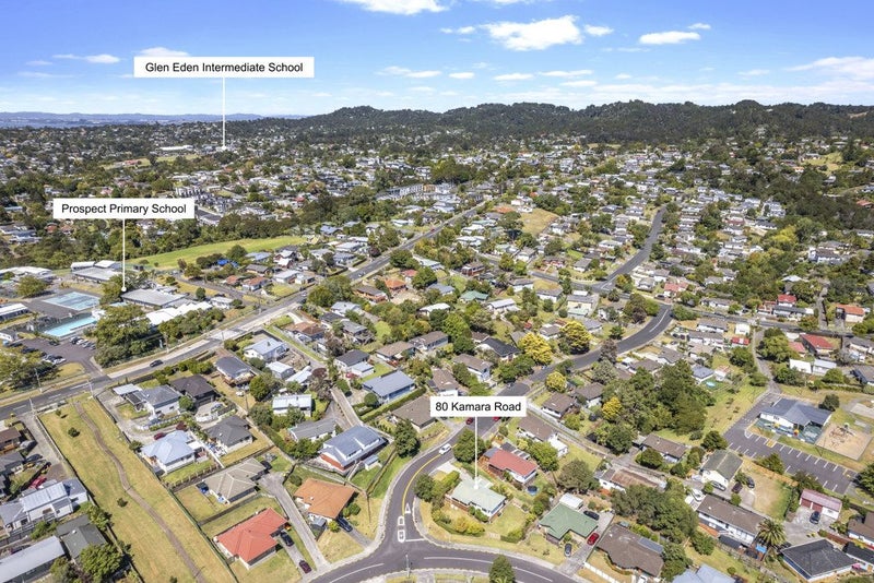 80 Kamara Road, Glen Eden, Auckland - Carousel 26