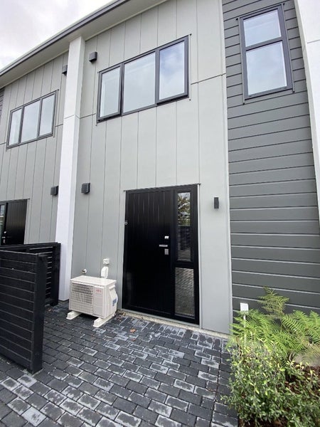 6/66 Metcalfe Road, Ranui, Auckland - Carousel 2