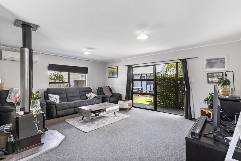 79B Beach Road, Pahurehure, Papakura - Carousel 2