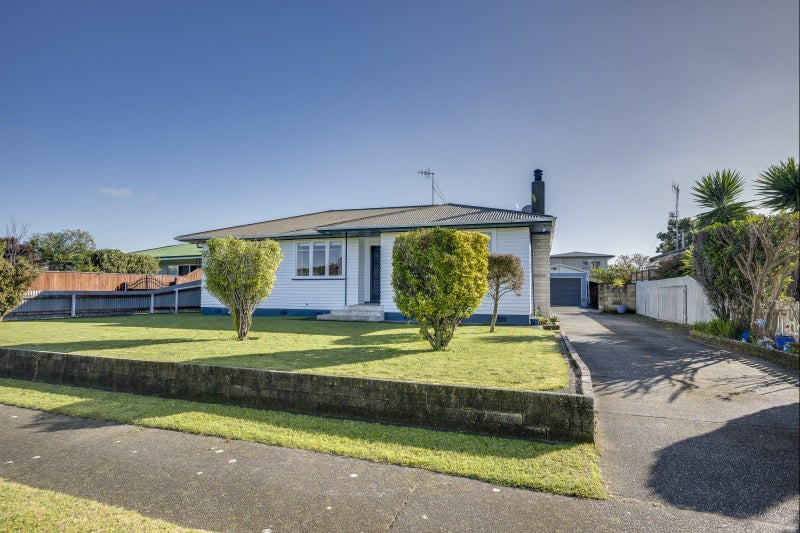 36 Arthur Hobson Avenue, Pirimai, Napier - Carousel 1
