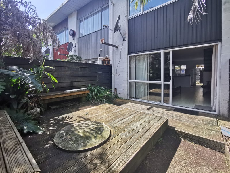 8/7 Patterson Street, Sandringham, Auckland - Carousel 6