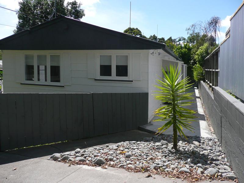 1/10 William Bond Street, Stanley Point, Auckland - Carousel 2