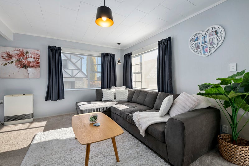 8/11 John Street, Trentham, Upper Hutt - Carousel 2