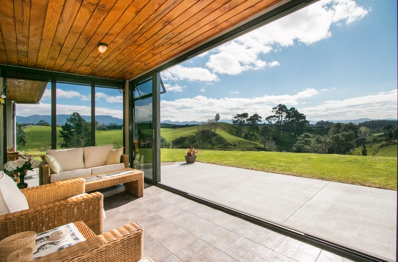 426 Esdaile Road, Tauranga - Carousel 1