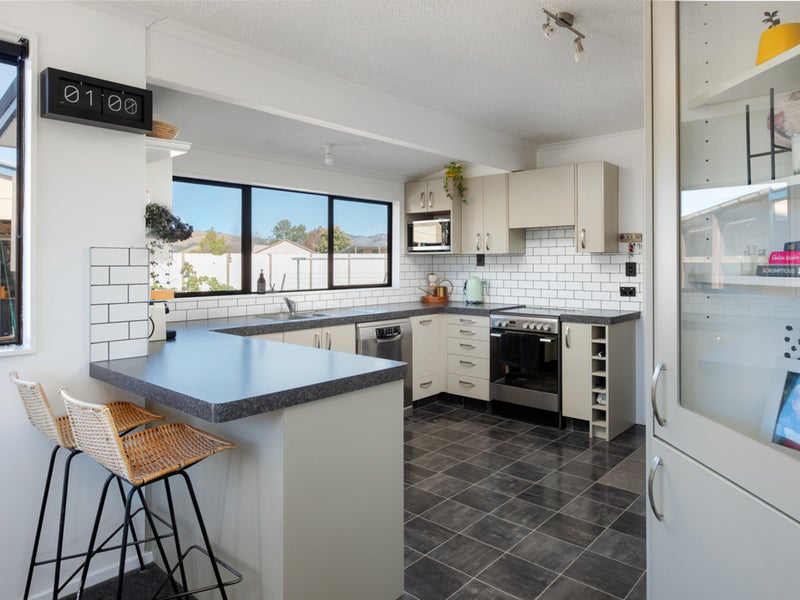 11A Leitrim Street, Redwoodtown, Blenheim - Carousel 2