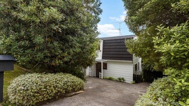 11 Gails Drive, Albany - Carousel 1