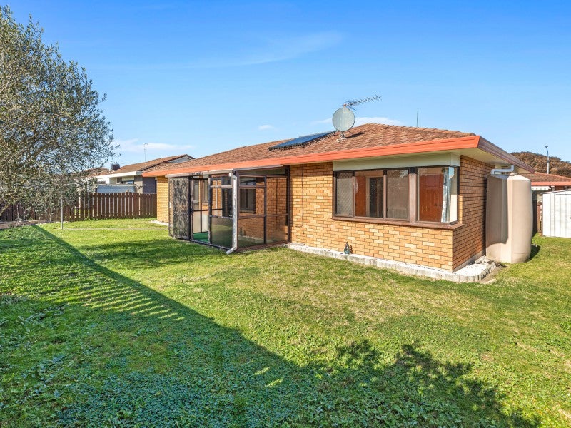 73B Gloucester Road, Mount Maunganui, Mount Maunganui - Carousel 2