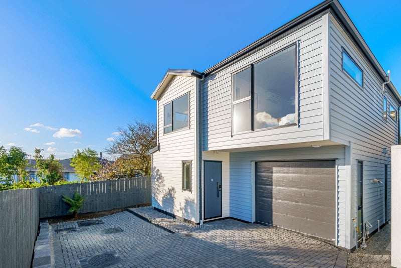 58 Widmore Drive, Massey, Auckland - Carousel 1