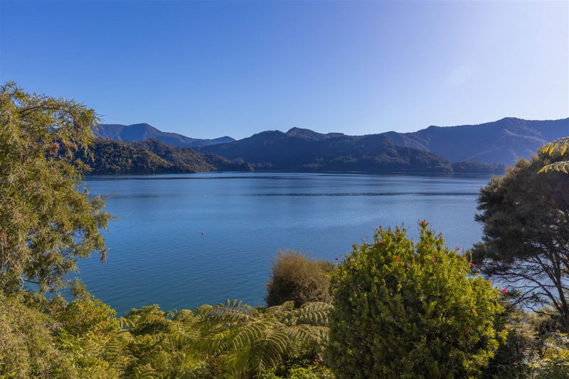 30 Lawrence Road, PORTAGE - Carousel 2