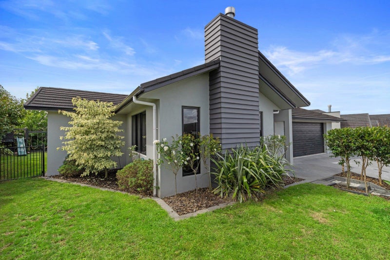 21 Mataroa Crescent, Flagstaff, Hamilton - Carousel 2