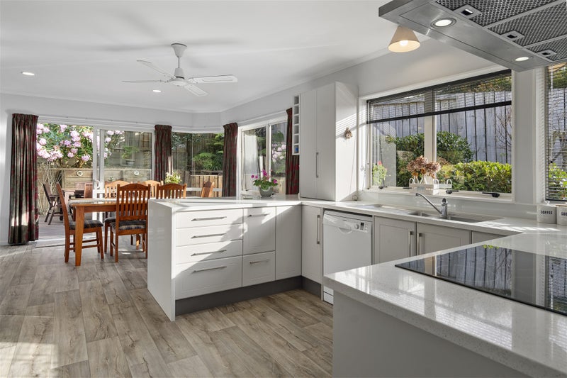 268 St Andrews Drive, Bethlehem, Tauranga - Carousel 2