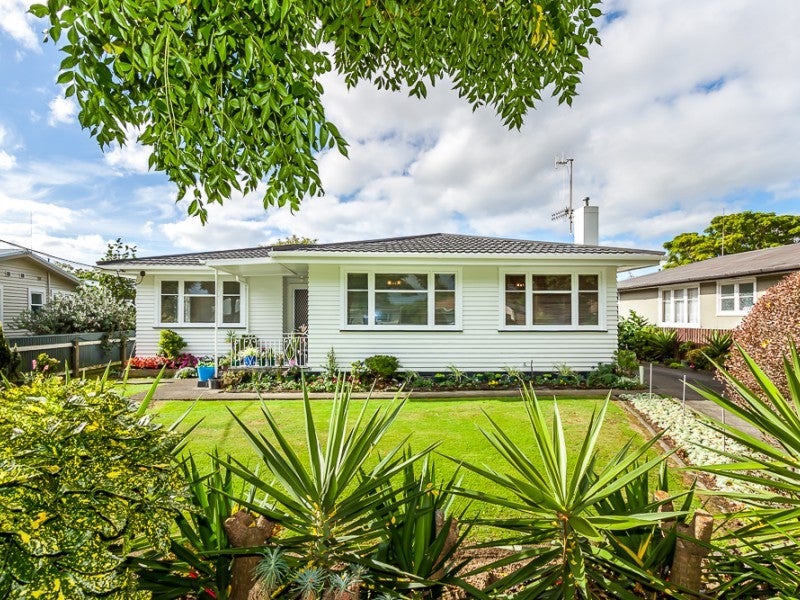 177 Maxwells Line, Awapuni, Palmerston North - Carousel 1