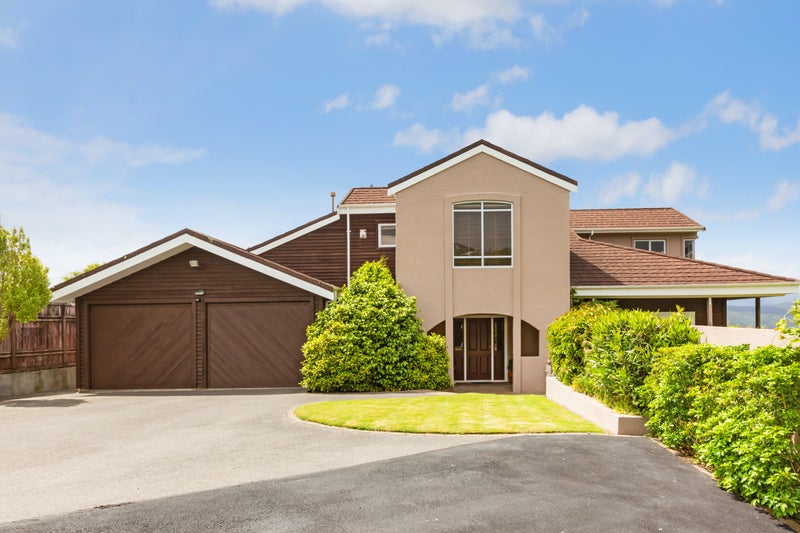 15 George Gee Drive, Korokoro, Lower Hutt - Carousel 2