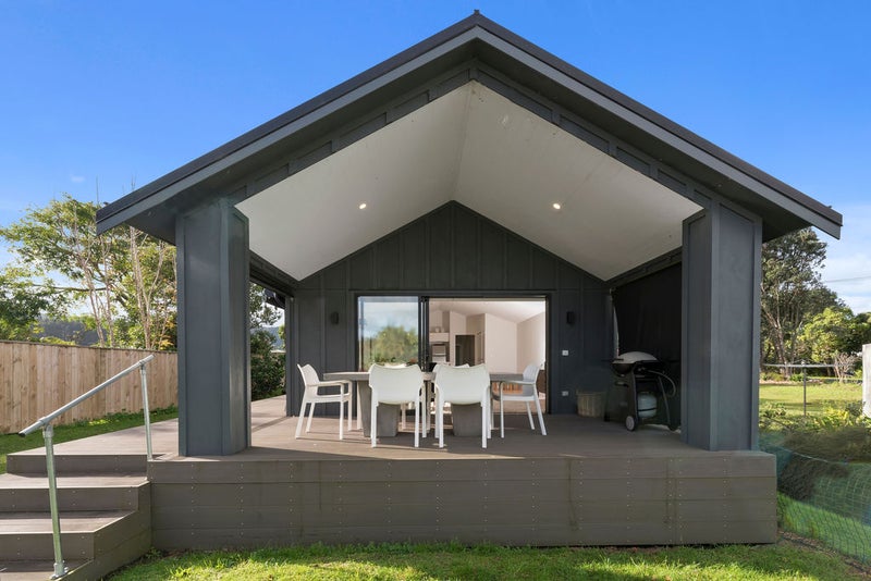 10 Harbour View Road, Point Wells, Warkworth - Carousel 1