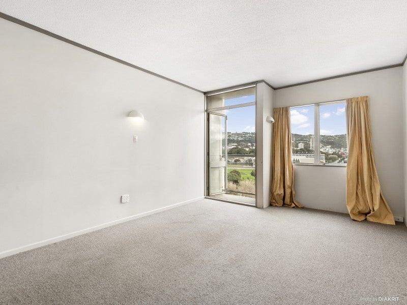 704/131 Brougham Street, Mount Victoria, Wellington - Carousel 2