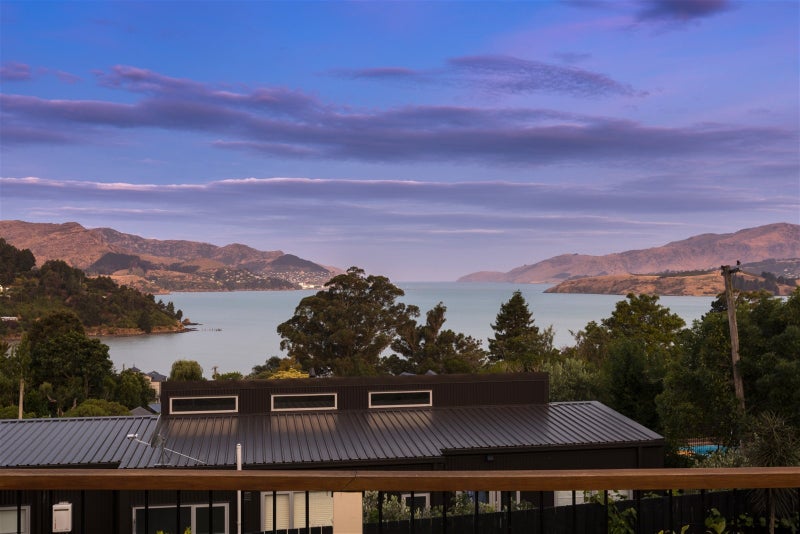 83 Main Road, Lyttelton - Carousel 1
