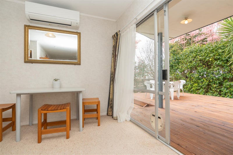 6B Breckons Avenue, Nawton, Hamilton - Carousel 11