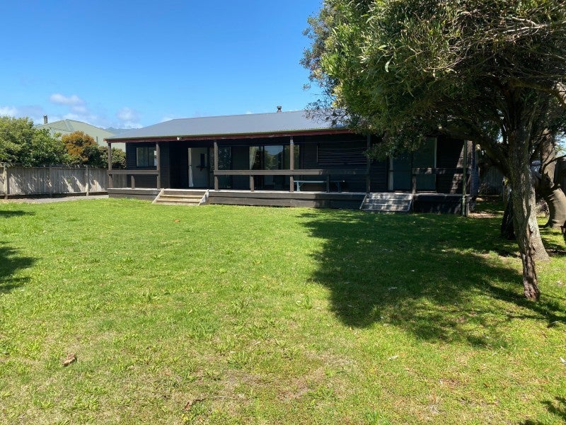 9 Tobys Way, Waikanae Beach, Waikanae - Carousel 1