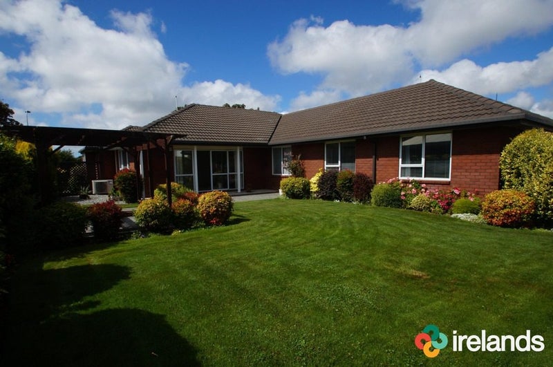 3 Riverton Terrace, Halswell, Christchurch - Carousel 1