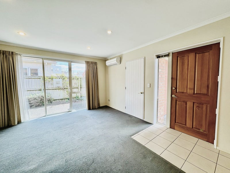 142B Brookside Terrace, Bryndwr, Christchurch - Carousel 2