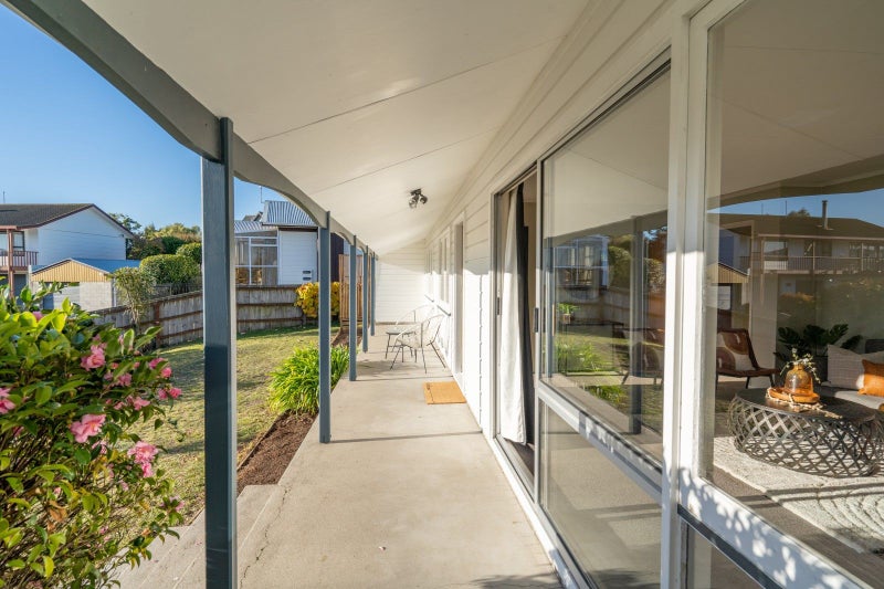 6 Battersea Place, Richmond Heights, Taupo - Carousel 2