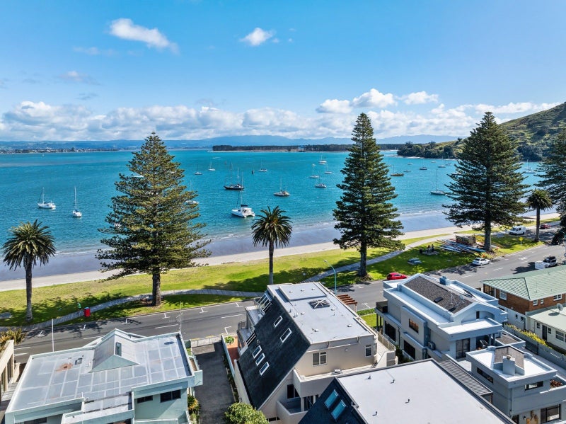 1/28 The Mall, Mount Maunganui - Carousel 1