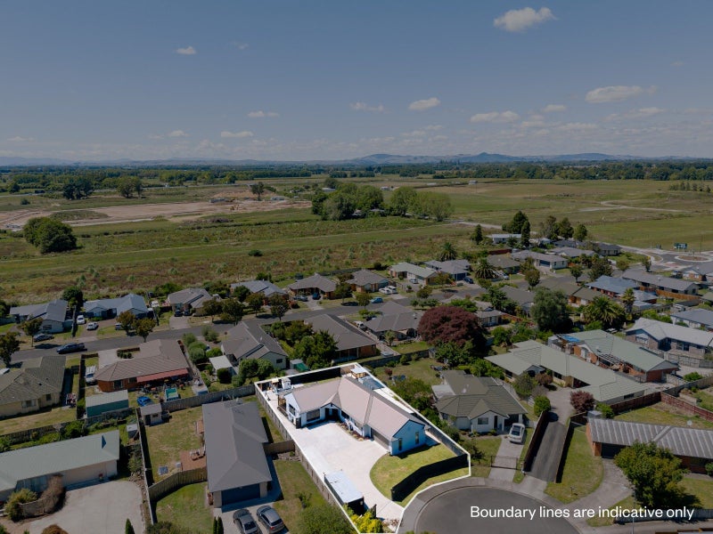11 Ada Place, Fairview Downs, Hamilton - Carousel 2
