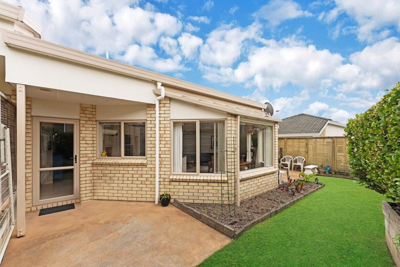 24/169 Sturges Road, Henderson, Auckland - Carousel 2