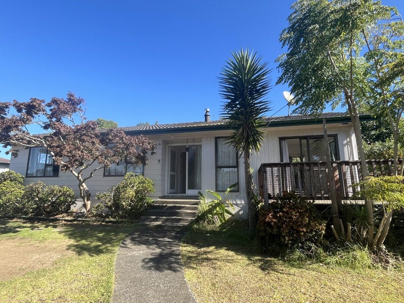 9 Adel Place, Weymouth, Auckland - Carousel 1
