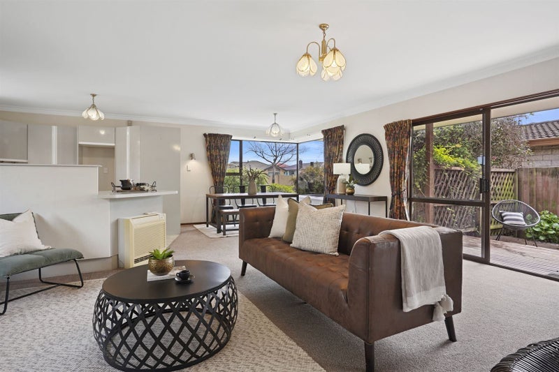 1/244 Main North Road, Redwood, Christchurch - Carousel 1