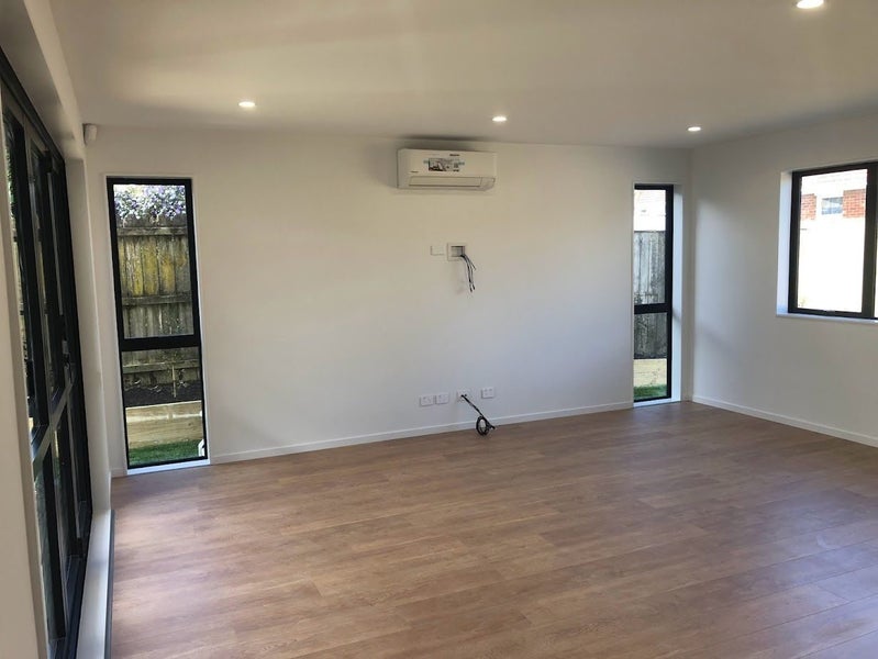 3 Roseville Street, New Windsor, Auckland - Carousel 2