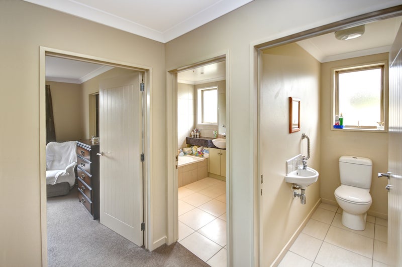 33A Gordon Road, Mosgiel, Mosgiel - Carousel 13