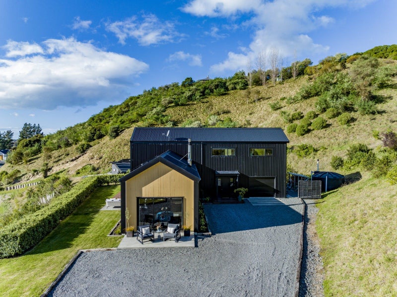 35 Foster Lane, Hastings - Carousel 1