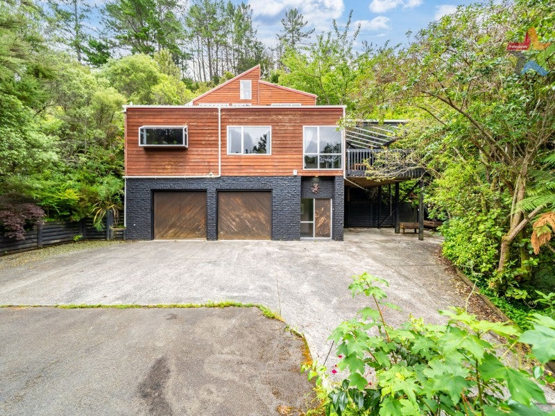 498 Stokes Valley Road, Stokes Valley, Lower Hutt - Carousel 2