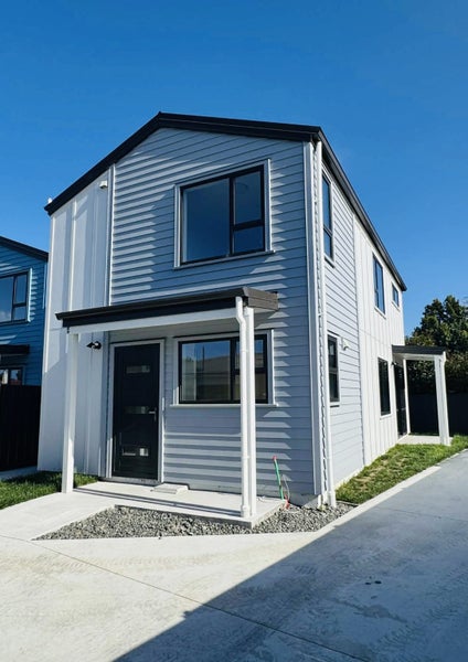 1204B Norfolk Crescent, Mayfair, Hastings - Carousel 11