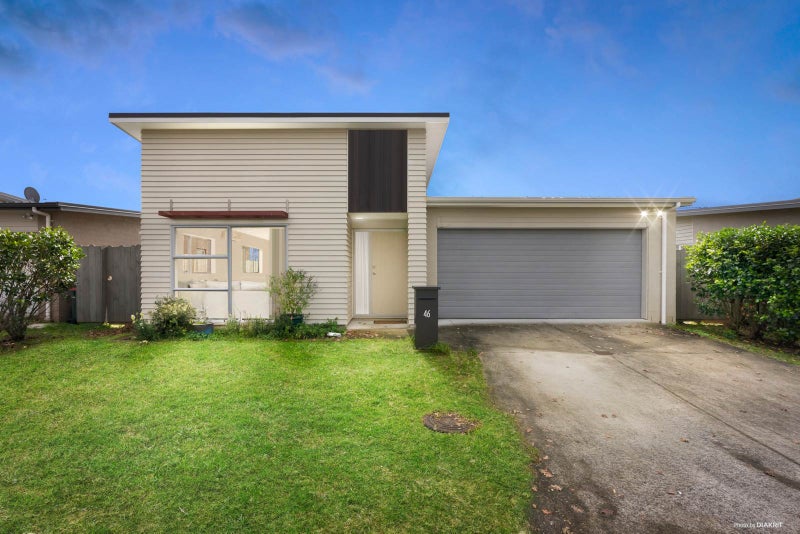46 Popokatea Drive, Takanini, Auckland - Carousel 1