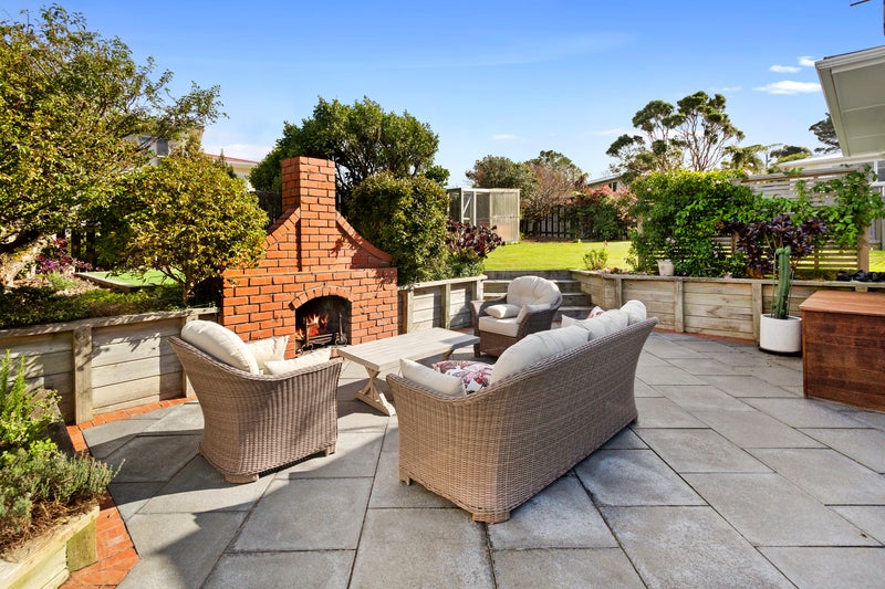 63 Oakleigh Street, Maungaraki, Lower Hutt - Carousel 2