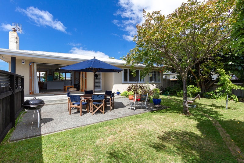 72 Menin Road, Onekawa, Napier - Carousel 2