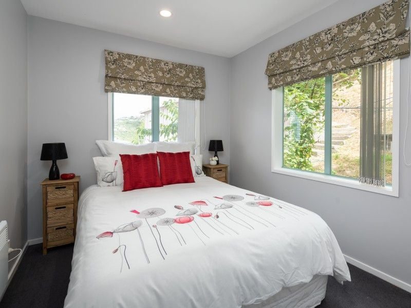 9/93A Kelburn Parade, Kelburn, Wellington - Carousel 9