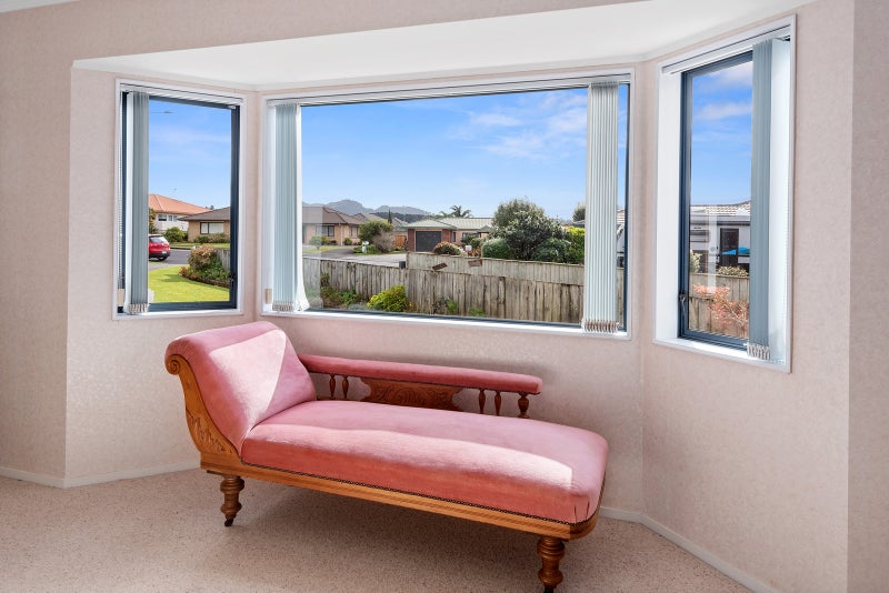 20 Elm Place, Tikipunga, Whangarei - Carousel 1