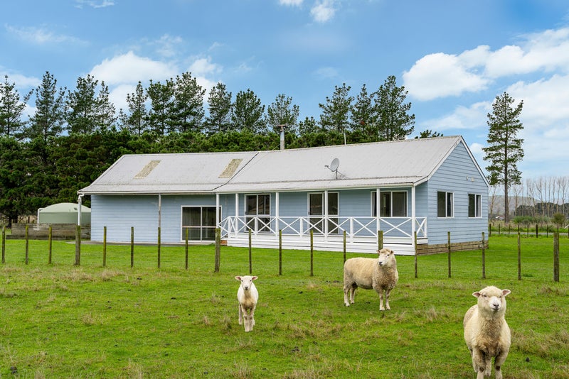 72 Battersea Road, Morison Bush, Greytown - Carousel 1