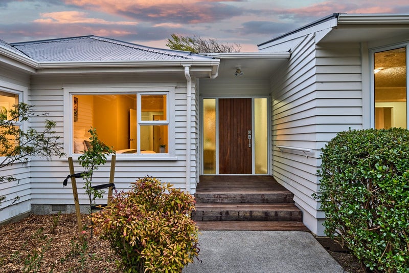 29 Bombay Street, Ngaio, Wellington - Carousel 1