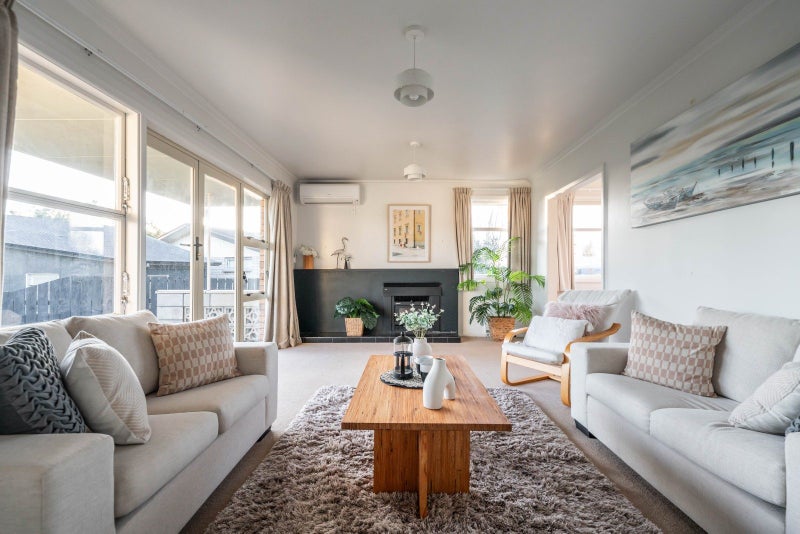 3 Frame Street, Leamington, Cambridge - Carousel 1