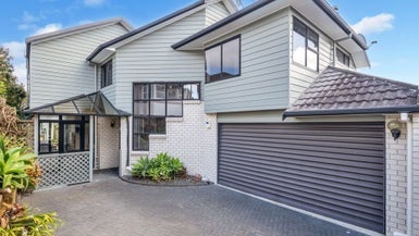 3/19 Devon Road, Bucklands Beach, Auckland - Carousel 1