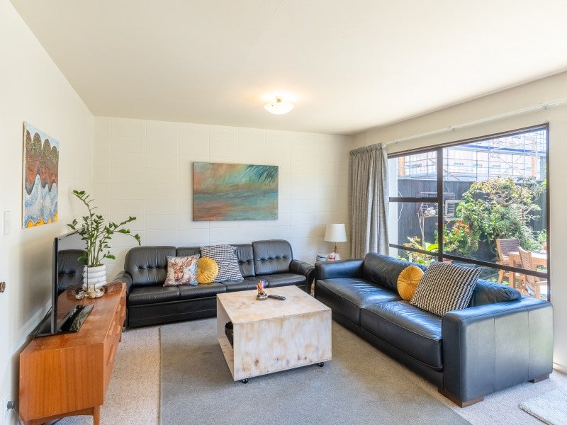 7/23 TIRETI RD, Titahi Bay, Porirua - Carousel 2