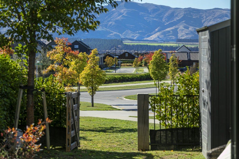 21 Mt Nicholas avenue, Wanaka, Queenstown - Carousel 2