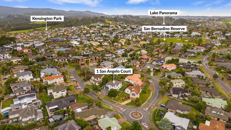 1 San Angelo Court, Henderson, Auckland - Carousel 2