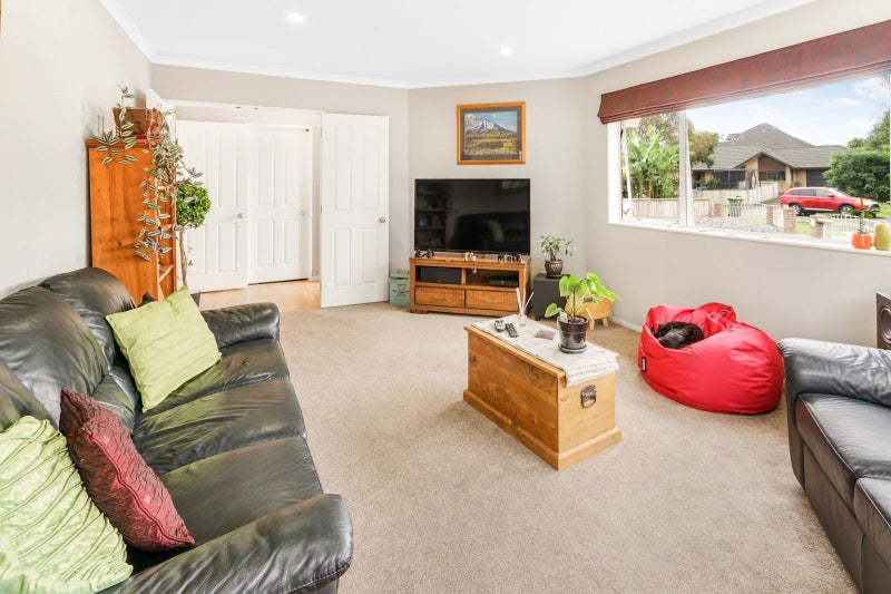 4 Hereford Place, Grandview Heights, Hamilton - Carousel 2