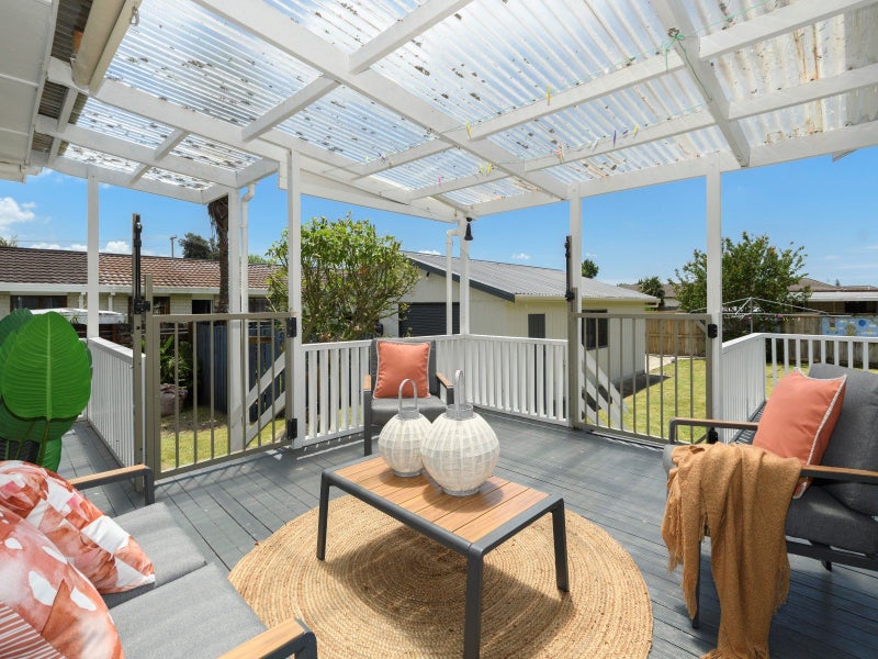 35 Sheppard Street, Gate Pa, Tauranga - Carousel 2